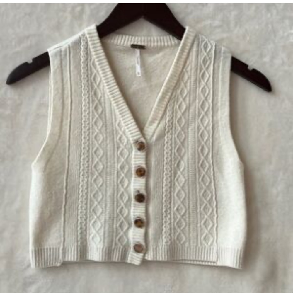 Beatrice Cashmere Button-Up Vest by Free People size M, looks like an XS Cream - Picture 2 of 5